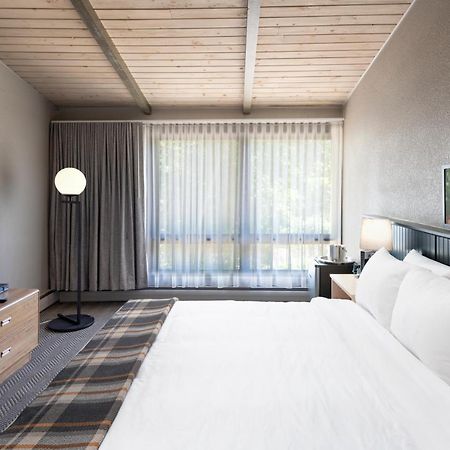 Roaring Brook Ranch Resort بحيرة جورج المظهر الخارجي الصورة