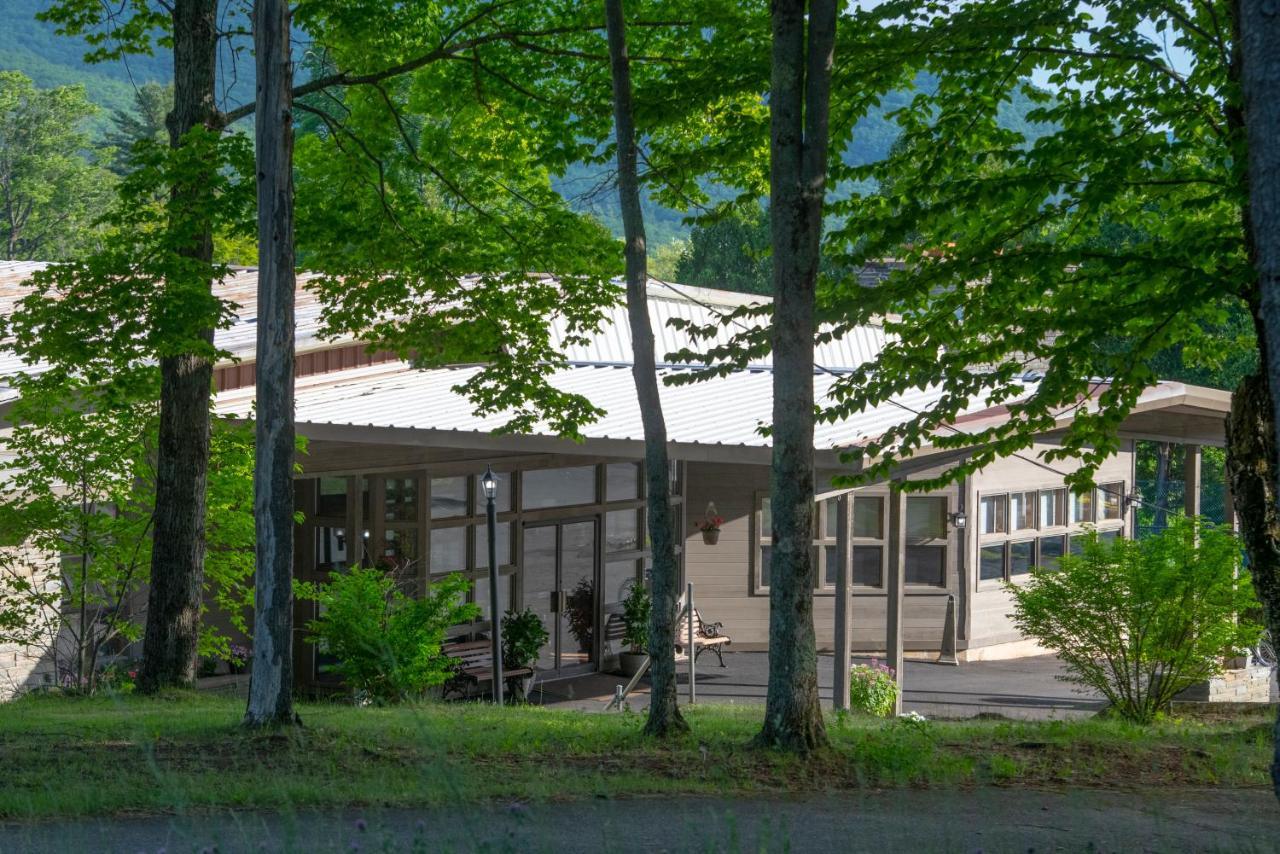 Roaring Brook Ranch Resort بحيرة جورج المظهر الخارجي الصورة