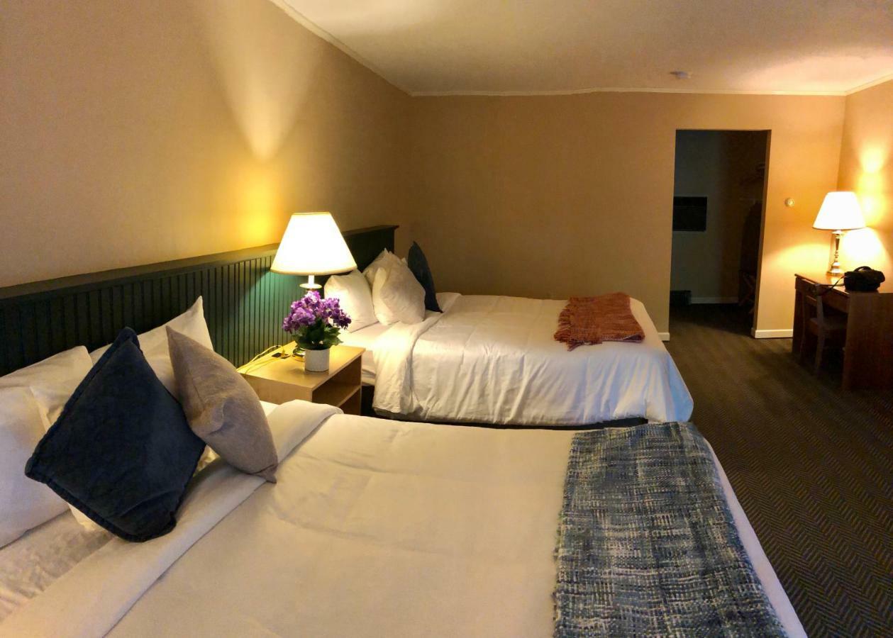 Roaring Brook Ranch Resort بحيرة جورج المظهر الخارجي الصورة